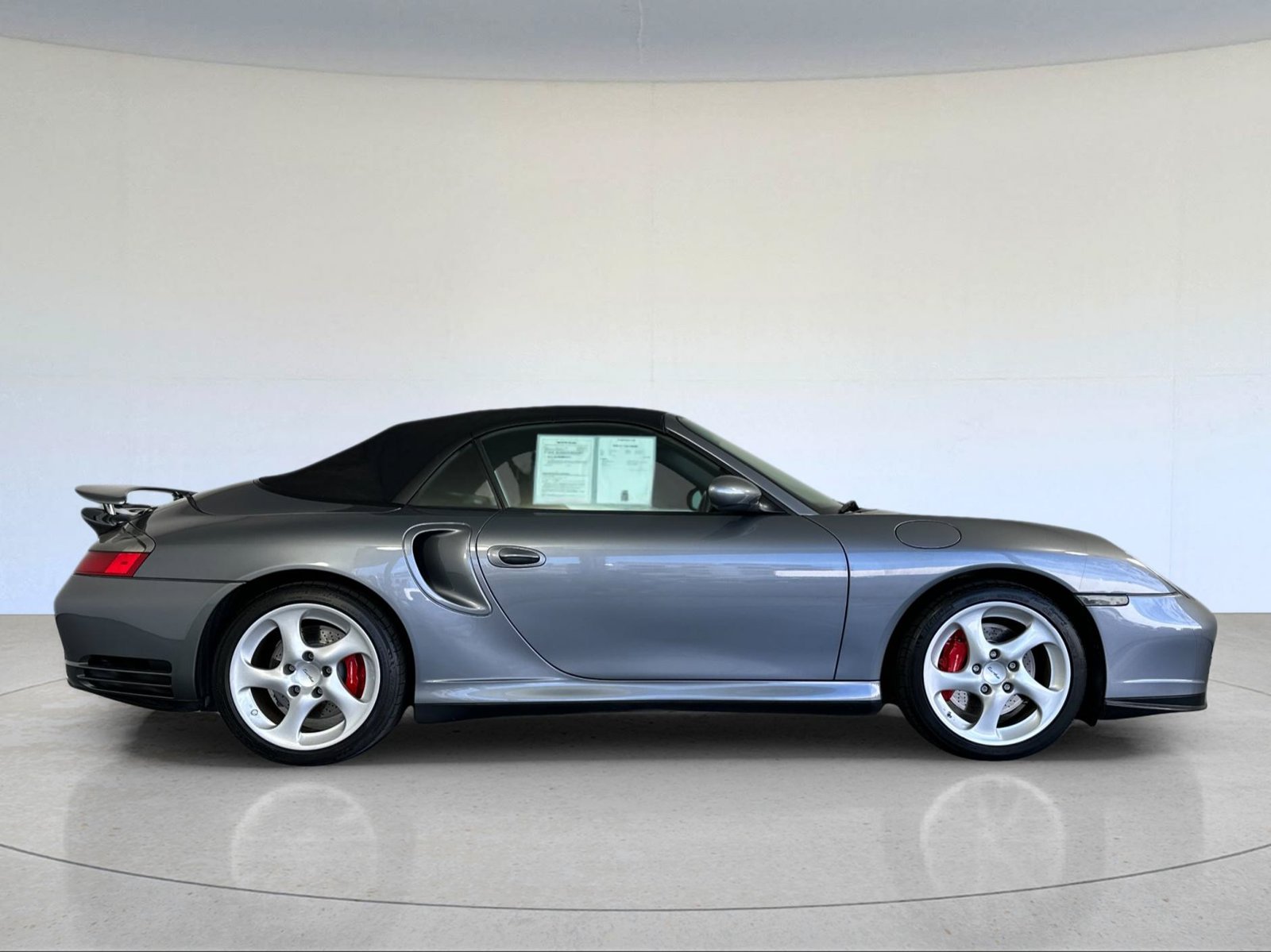 Used 2004 Porsche 911 Turbo AWD/4WD image 9