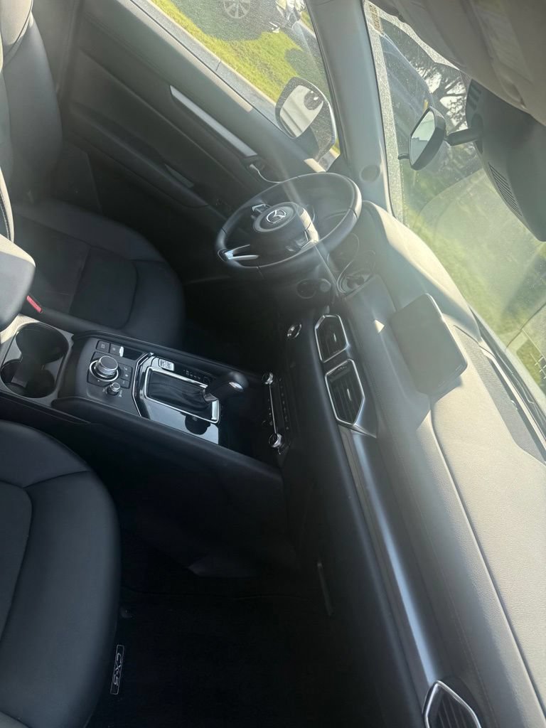 Used 2019 MAZDA CX-5 Touring FWD image 4