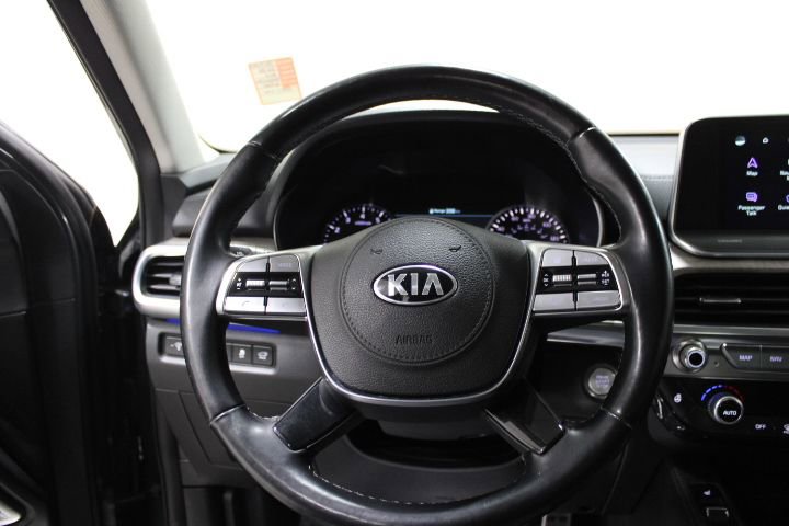 Used 2020 Kia Telluride SX image 36