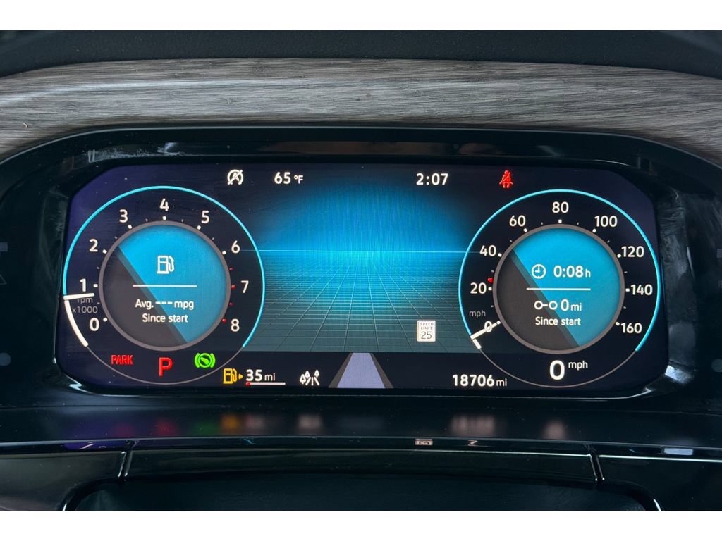 Used 2024 Volkswagen Atlas SEL Premium R-Line AWD/4WD image 30