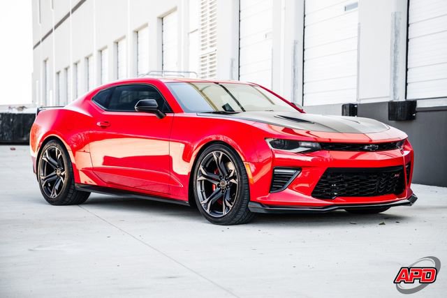 Used 2017 Chevrolet Camaro SS RWD image 7