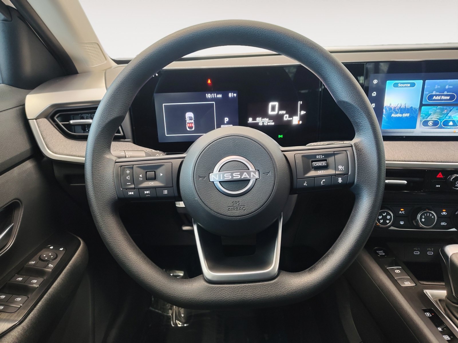 Used 2025 Nissan Kicks SV FWD image 14