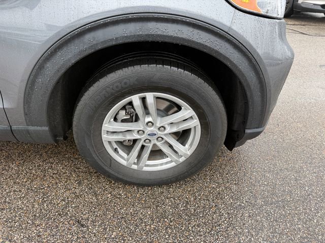 Used 2022 Ford Explorer XLT w/ Equipment Group 202A image 30