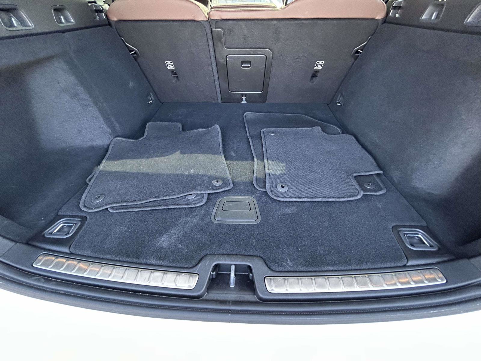 Certified 2025 Volvo V60 B5 Cross Country Plus image 20