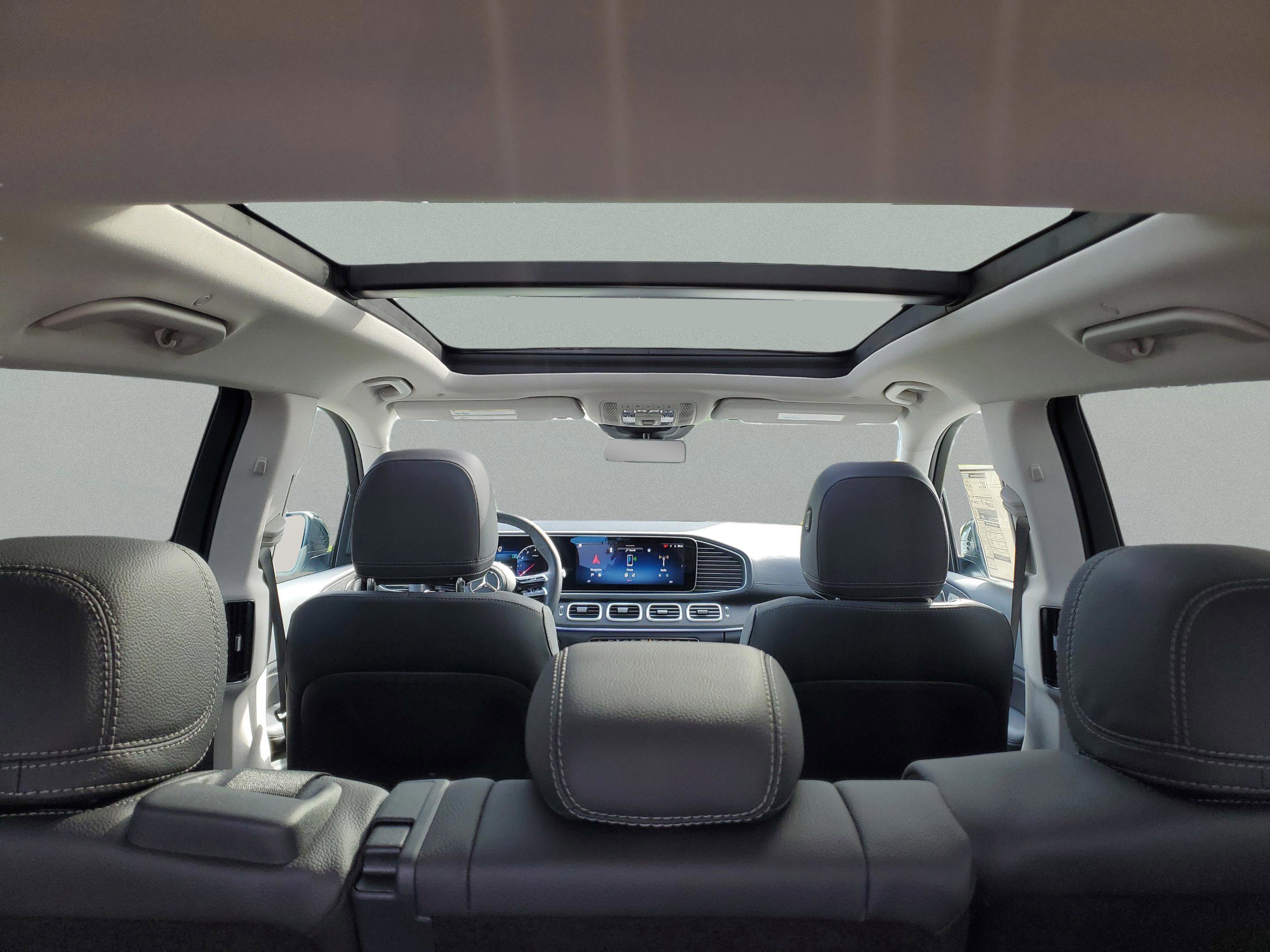 Certified 2026 Mercedes-Benz GLS 450 4MATIC image 6