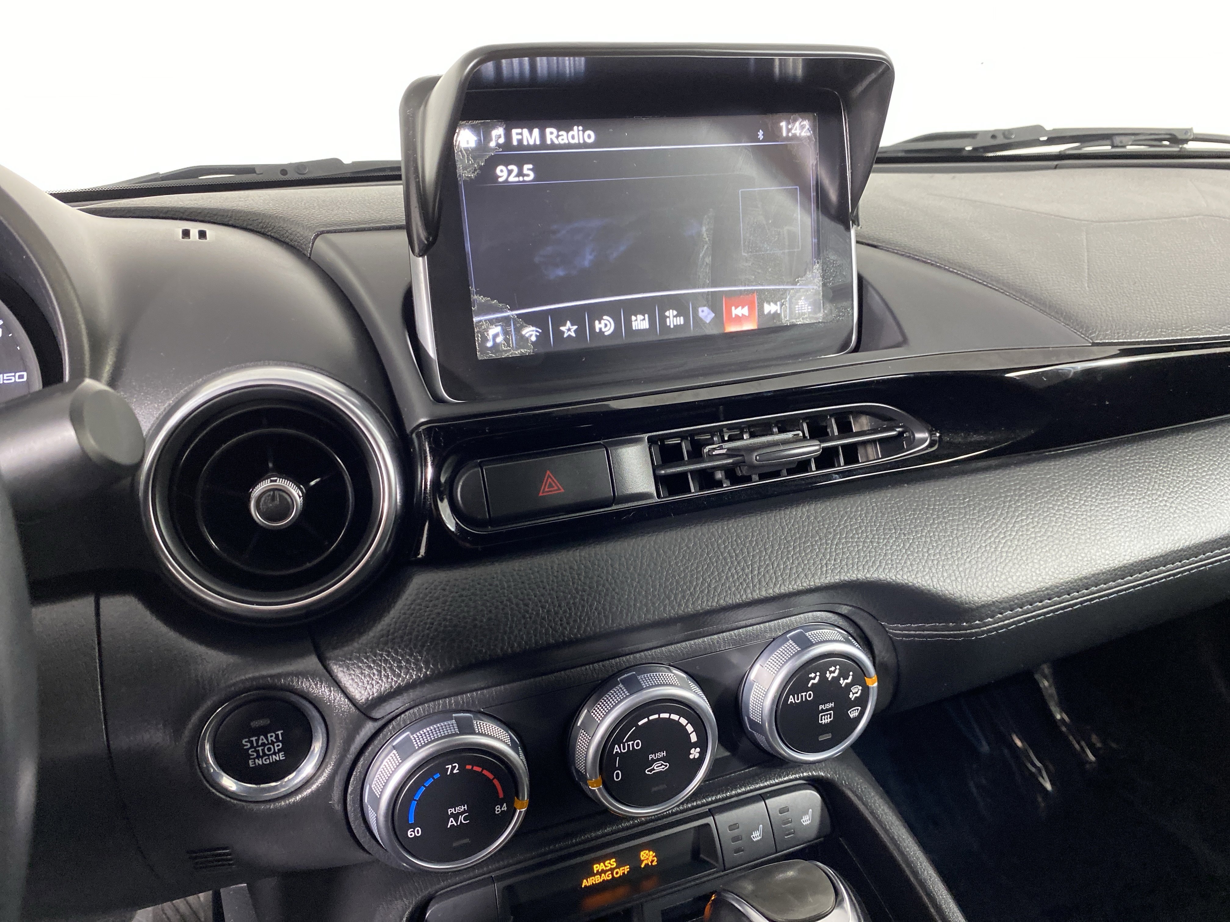 Used 2017 FIAT 124 Spider Lusso image 28