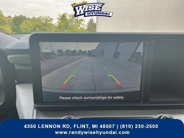 Used 2022 Ford Maverick XLT w/ Equipment Group 300A Standard AWD/4WD image 4