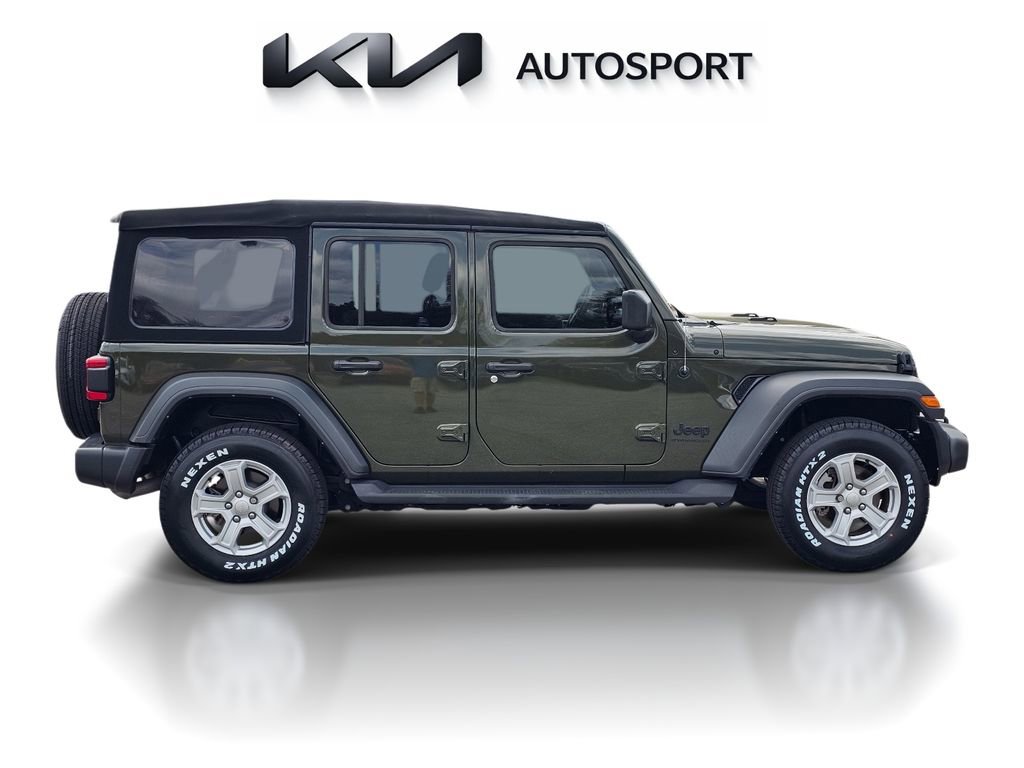 Used 2023 Jeep Wrangler Sport S image 8