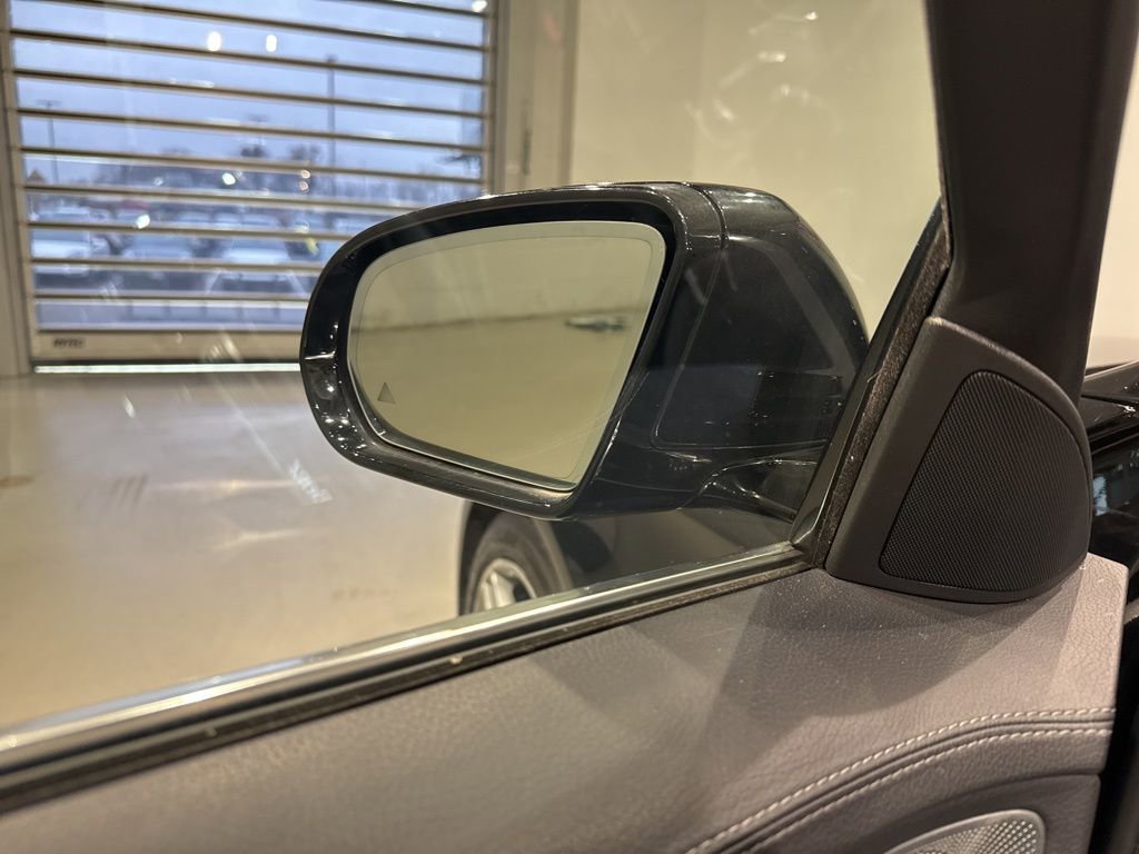 Used 2018 Mercedes-Benz S 560 4MATIC Sedan w/ AMG Line Exterior image 14