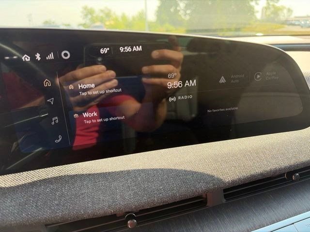 Used 2024 Lucid Air Touring AWD/4WD image 20