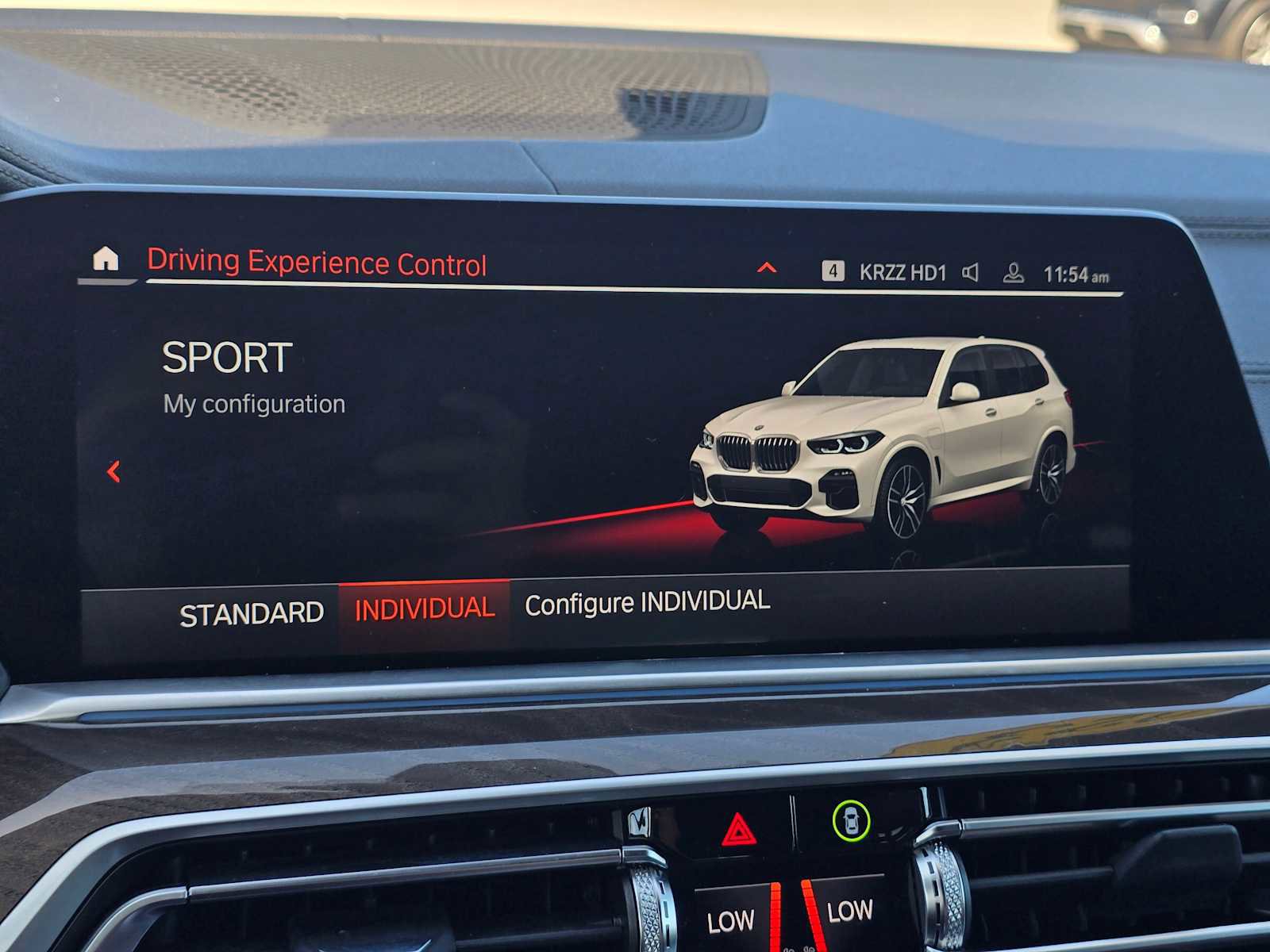 Used 2023 BMW X5 xDrive45e w/ M Sport Package image 31