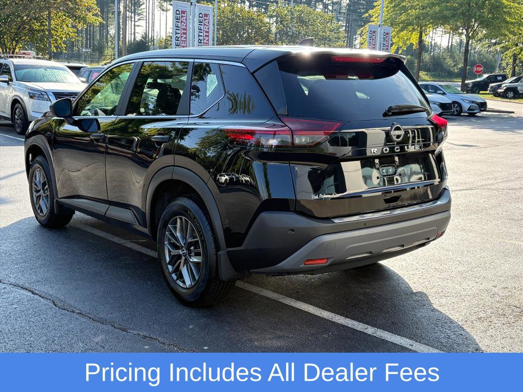 Used 2023 Nissan Rogue S FWD image 6