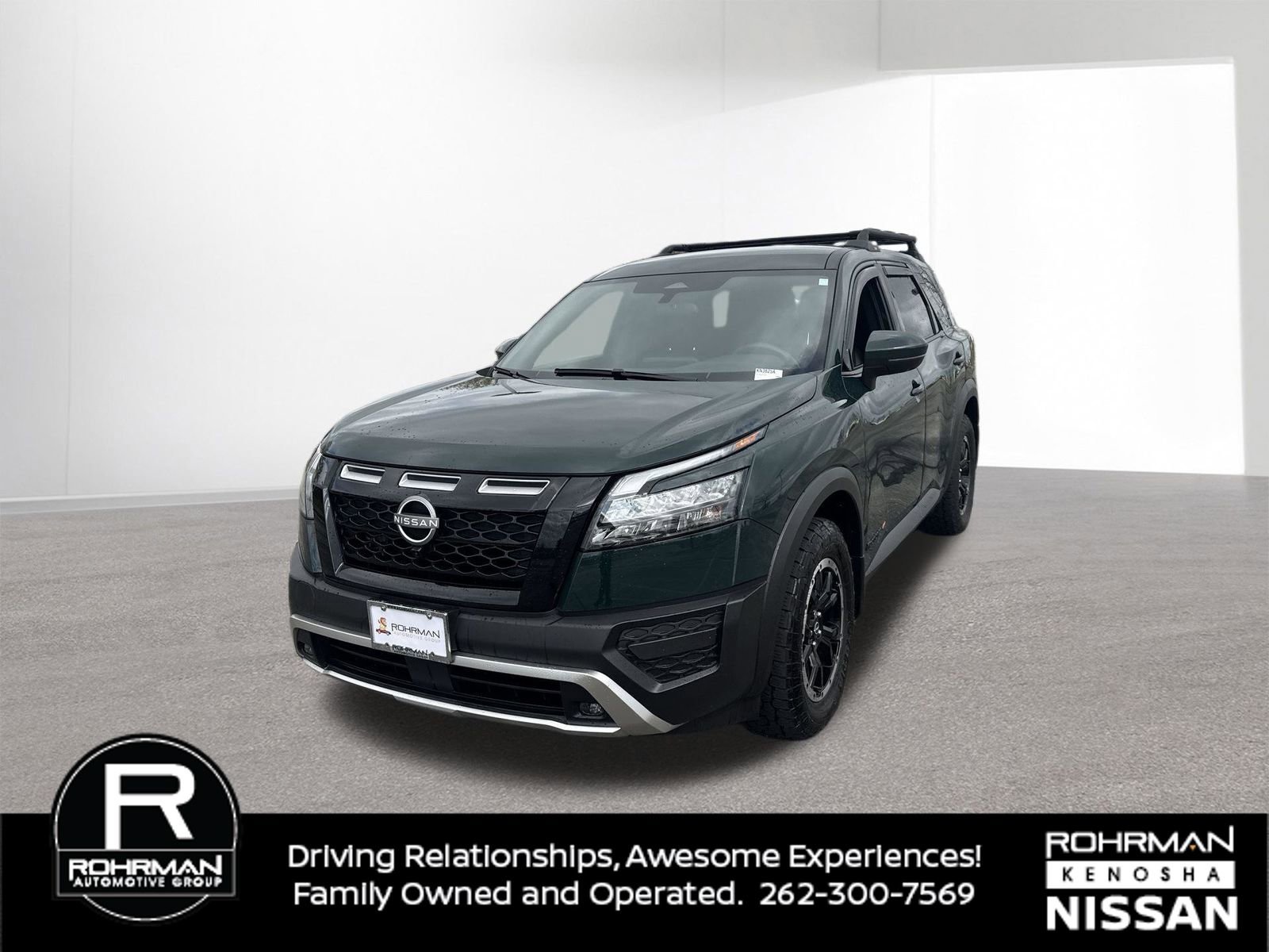 Used 2024 Nissan Pathfinder Rock Creek image 2