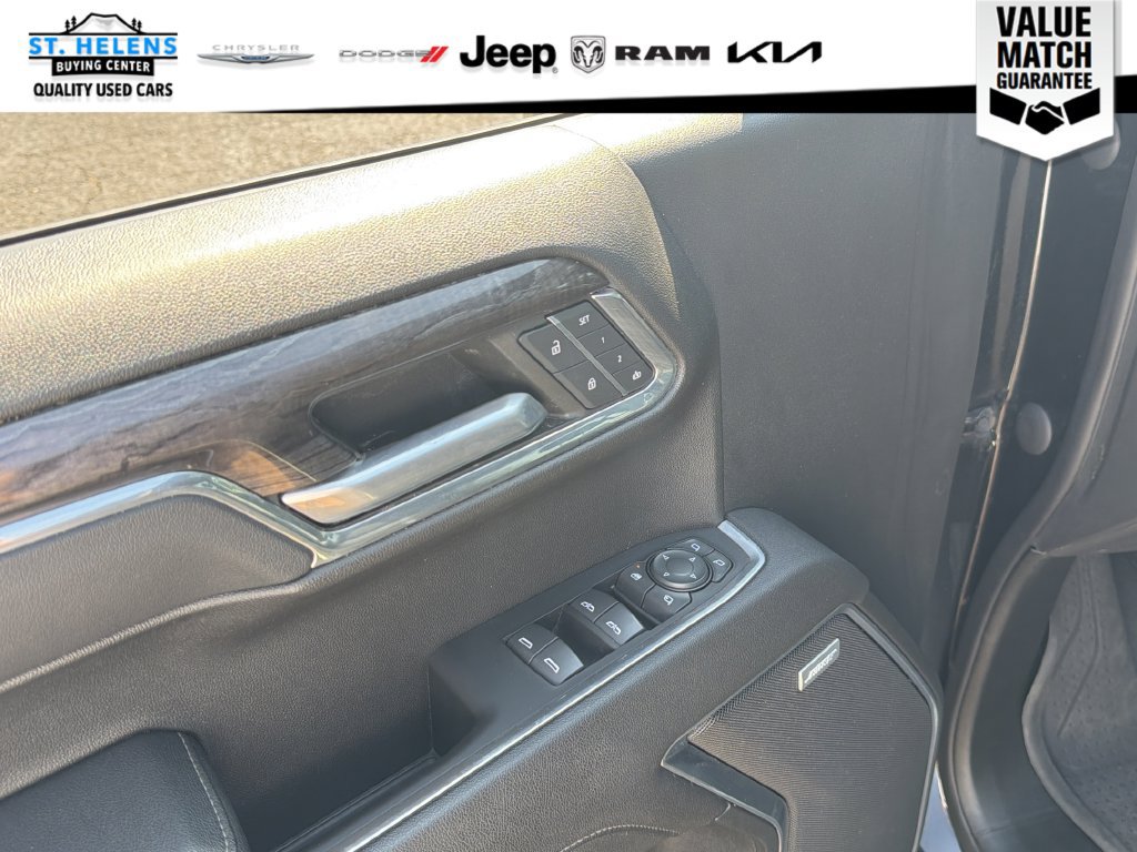 Used 2023 Chevrolet Silverado 1500 LTZ w/ LTZ Premium Package AWD/4WD image 17