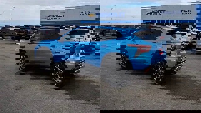 Certified 2025 Chevrolet Trax LT w/ LT Convenience Package image 6