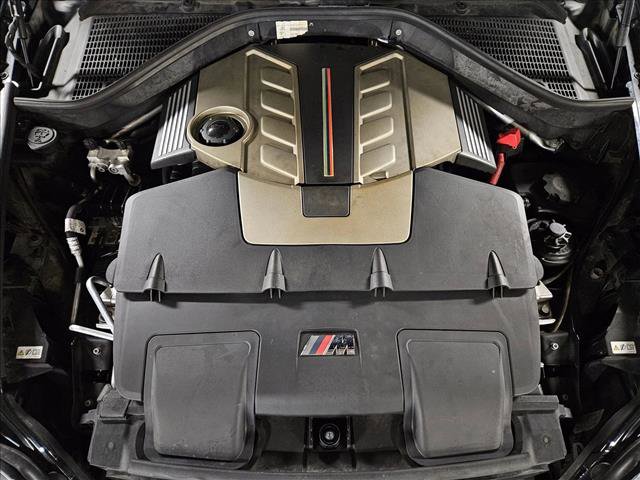 Used 2012 BMW X5 M image 23