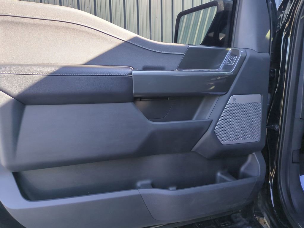 Certified 2022 Ford F150 Lariat w/ Equipment Group 502A High image 11