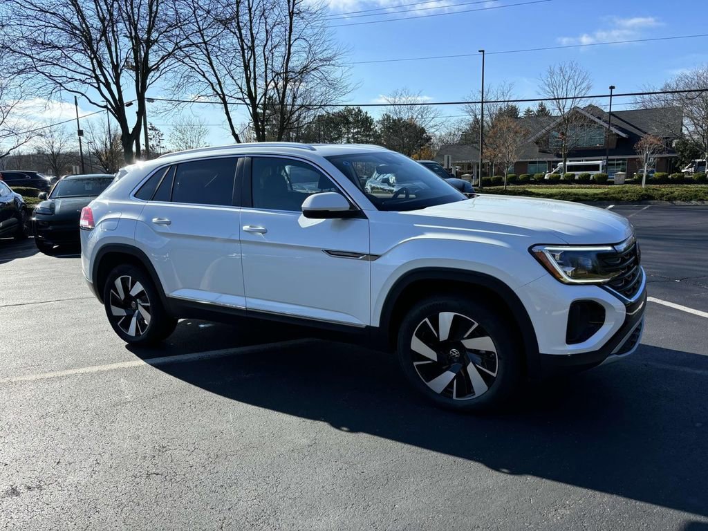 New 2024 Volkswagen Atlas Cross Sport SEL