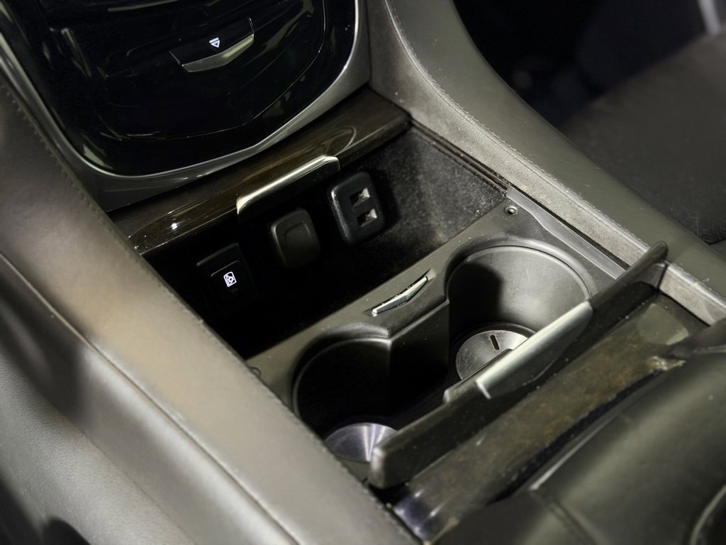 Used 2019 Cadillac Escalade ESV Platinum image 20