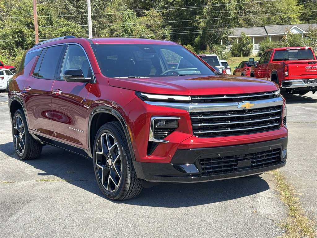 New 2026 Chevrolet Traverse High Country w/ LPO, Floor Liner Package image 4