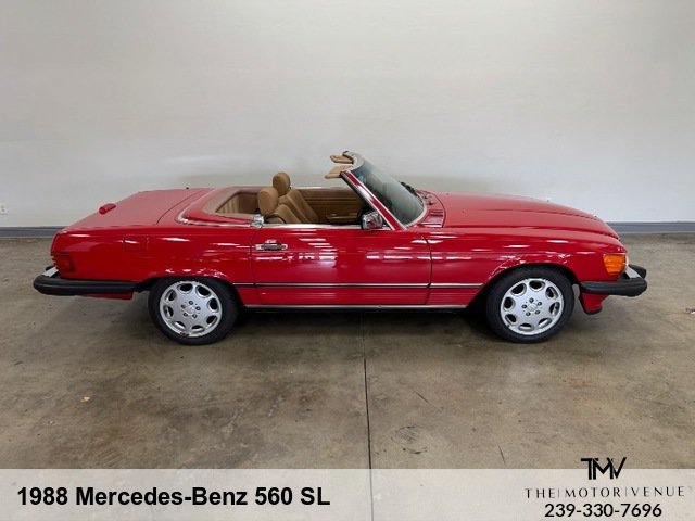 Used 1988 Mercedes-Benz 560 SL image 17