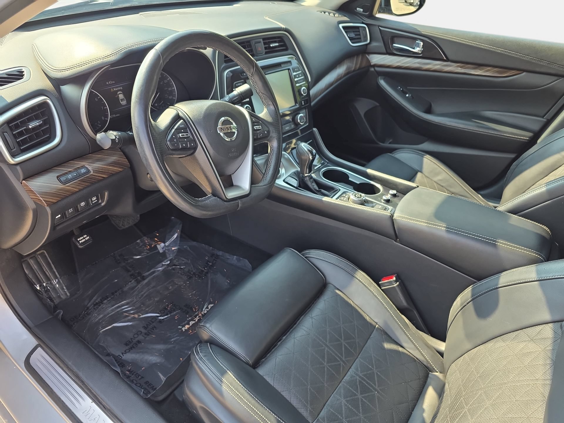 Used 2018 Nissan Maxima Platinum FWD image 15