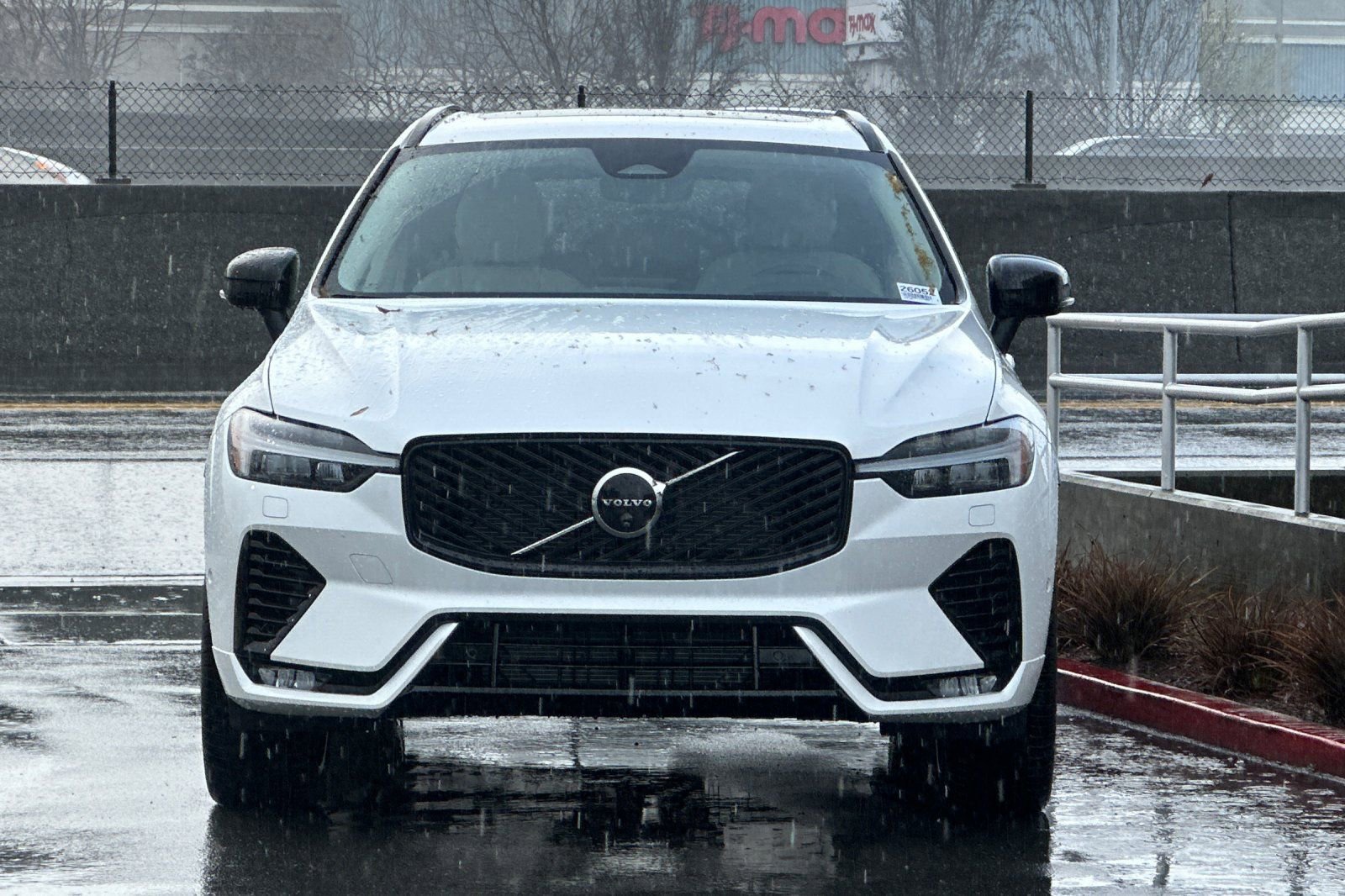 New 2026 Volvo XC60 B5 Ultra w/ Protection Package Premier image 10