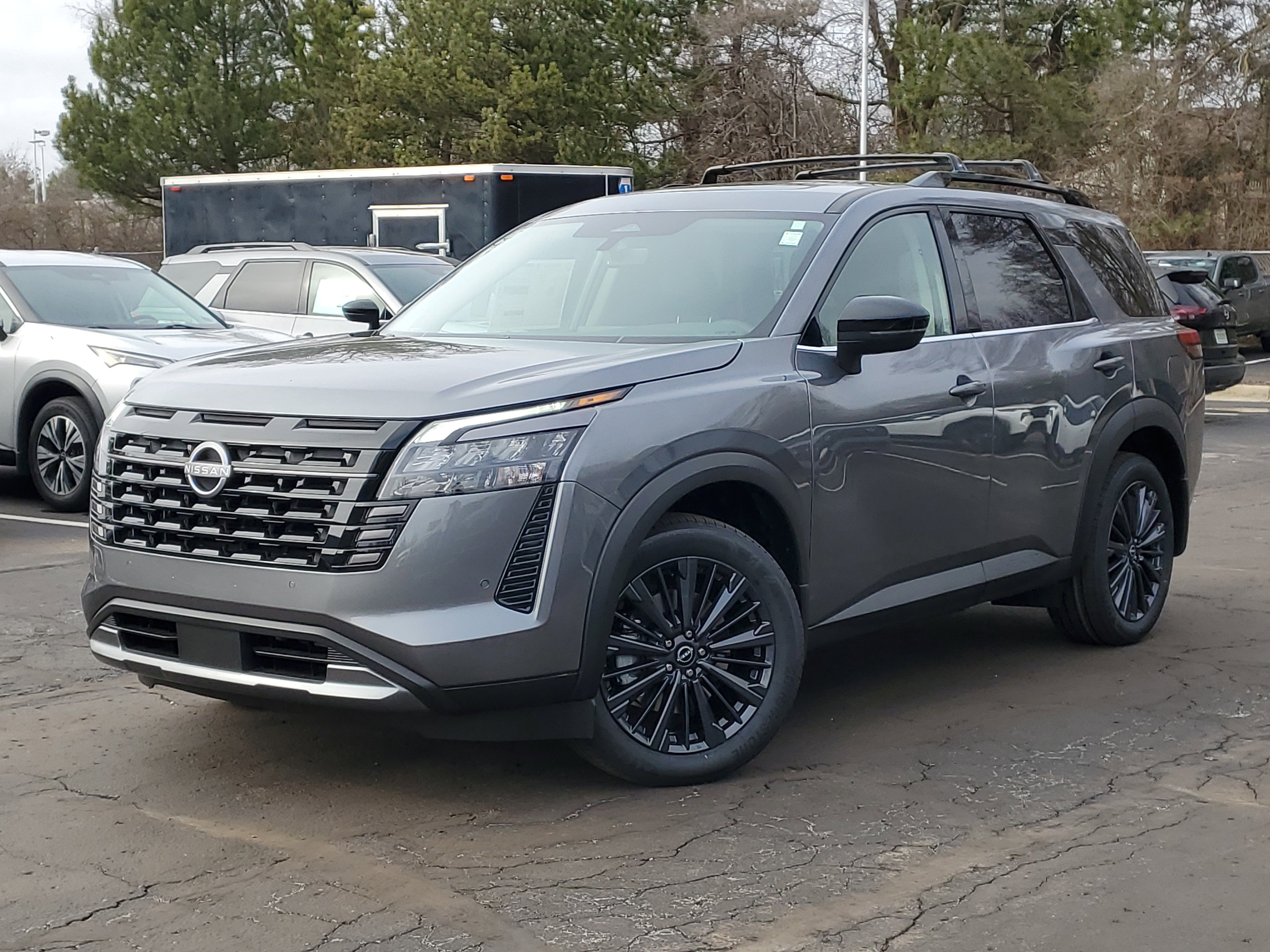 New 2026 Nissan Pathfinder SL w/ SL Premium Package