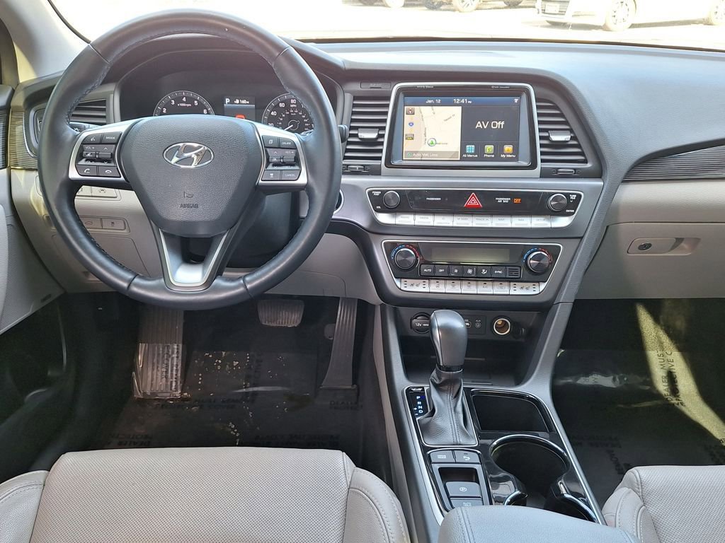 Used 2018 Hyundai Sonata Limited w/ Limited Ultimate Package 03 image 16