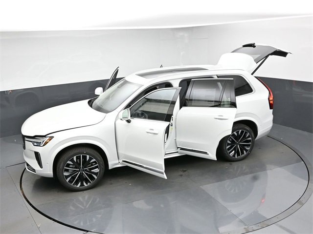 New 2026 Volvo XC90 B6 Plus image 54