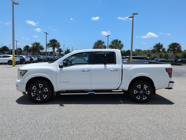 Certified 2021 Nissan Titan Platinum Reserve w/ Moonroof Package AWD/4WD image 7