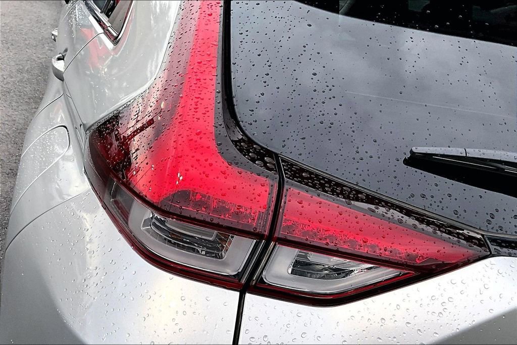 Used 2023 Mitsubishi Eclipse Cross LE image 29