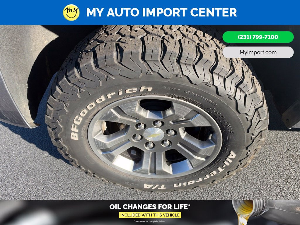 Used 2020 Chevrolet Tahoe LT w/ Off-Road Package AWD/4WD image 9