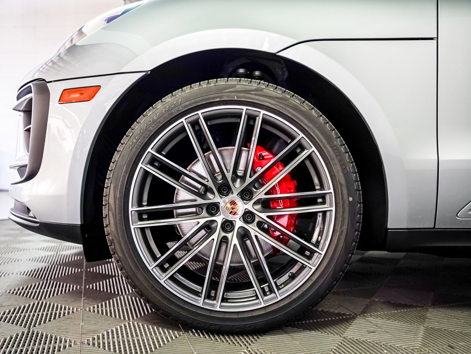 New 2026 Porsche Macan S image 14