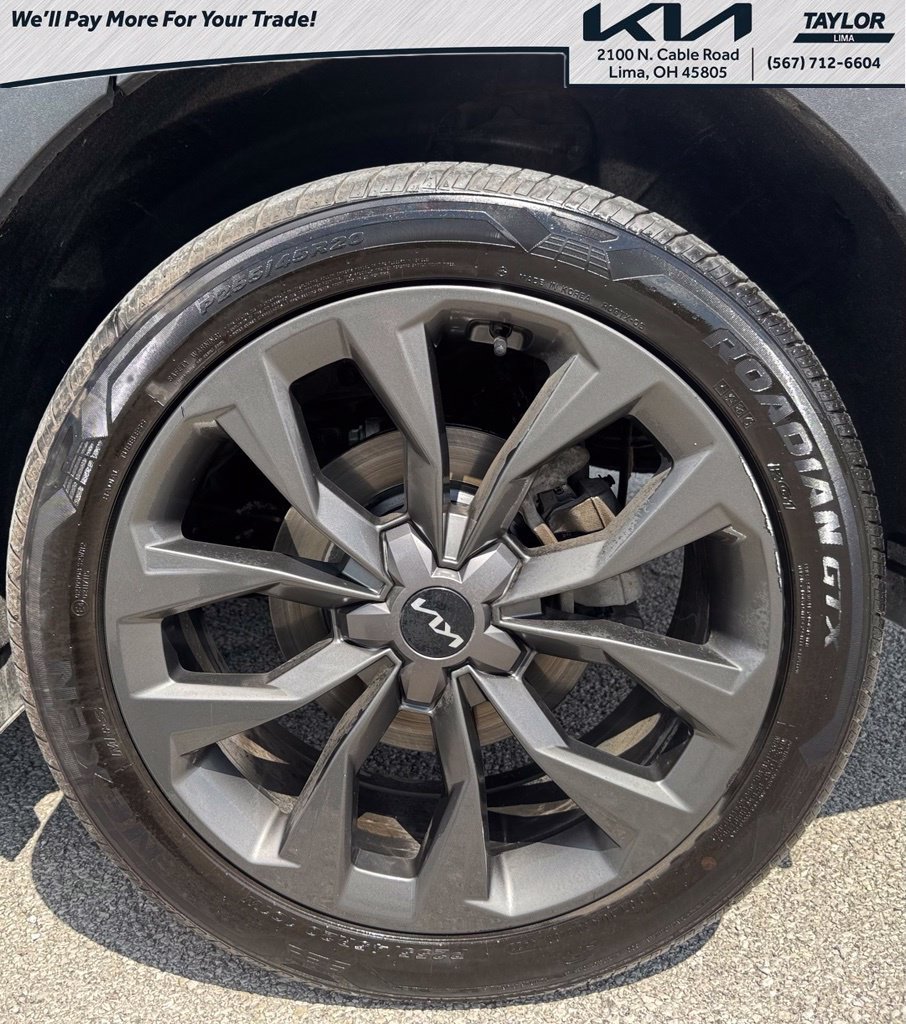 Used 2023 Kia Sorento AWD image 15