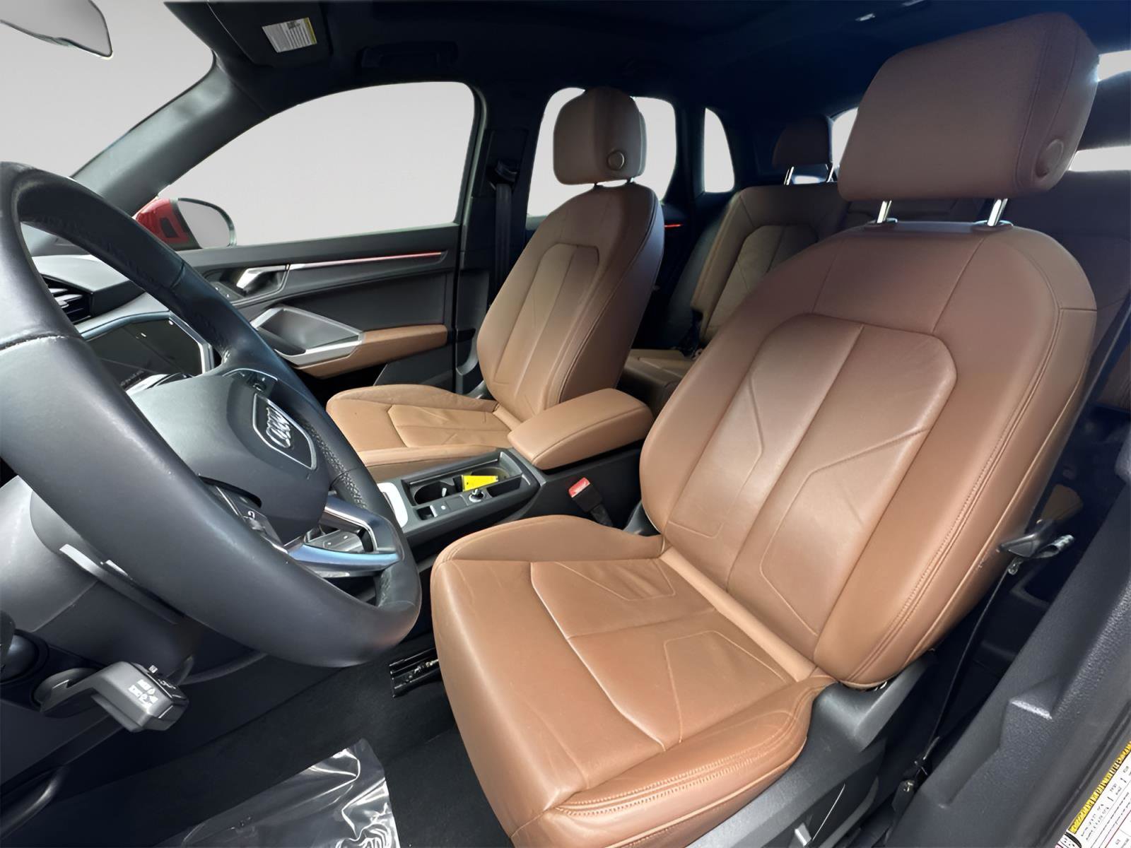 Used 2023 Audi Q3 2.0T Premium Plus w/ Premium Plus Package image 11