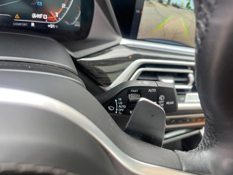 Used 2022 BMW X7 M50i w/ Luxury Seating Package image 47