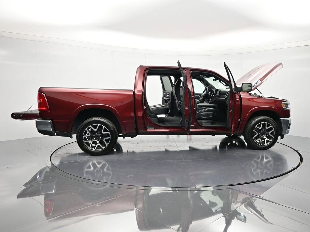 Used 2025 RAM 1500 Laramie AWD/4WD image 47