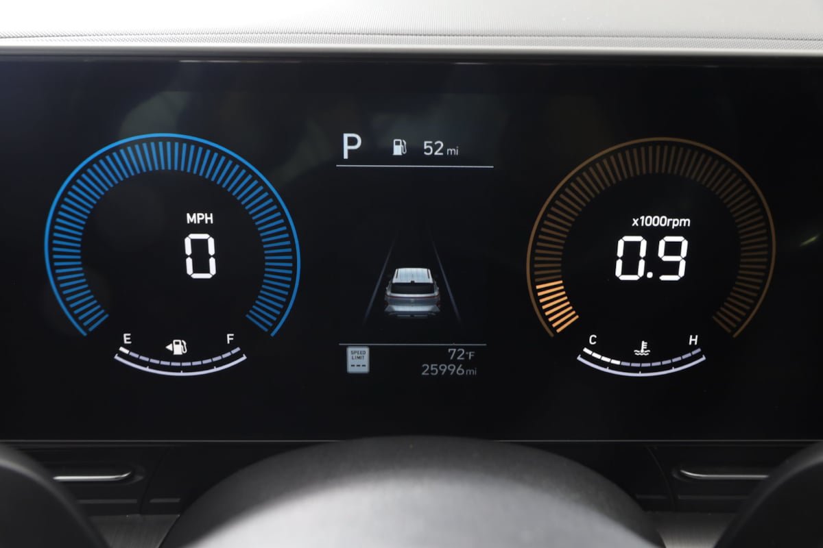 Used 2024 Hyundai Kona SEL FWD image 14