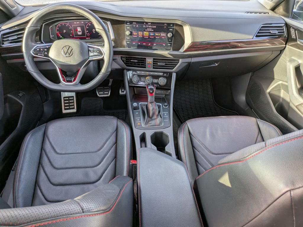 Certified 2022 Volkswagen Jetta GLI Autobahn w/ GLI Black Package FWD image 11
