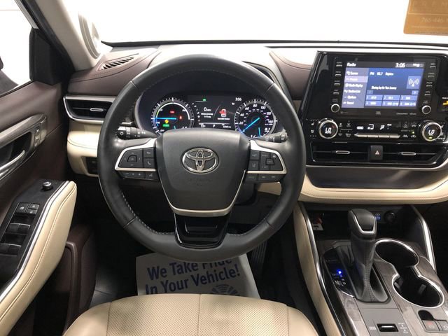 Used 2022 Toyota Highlander Limited image 15