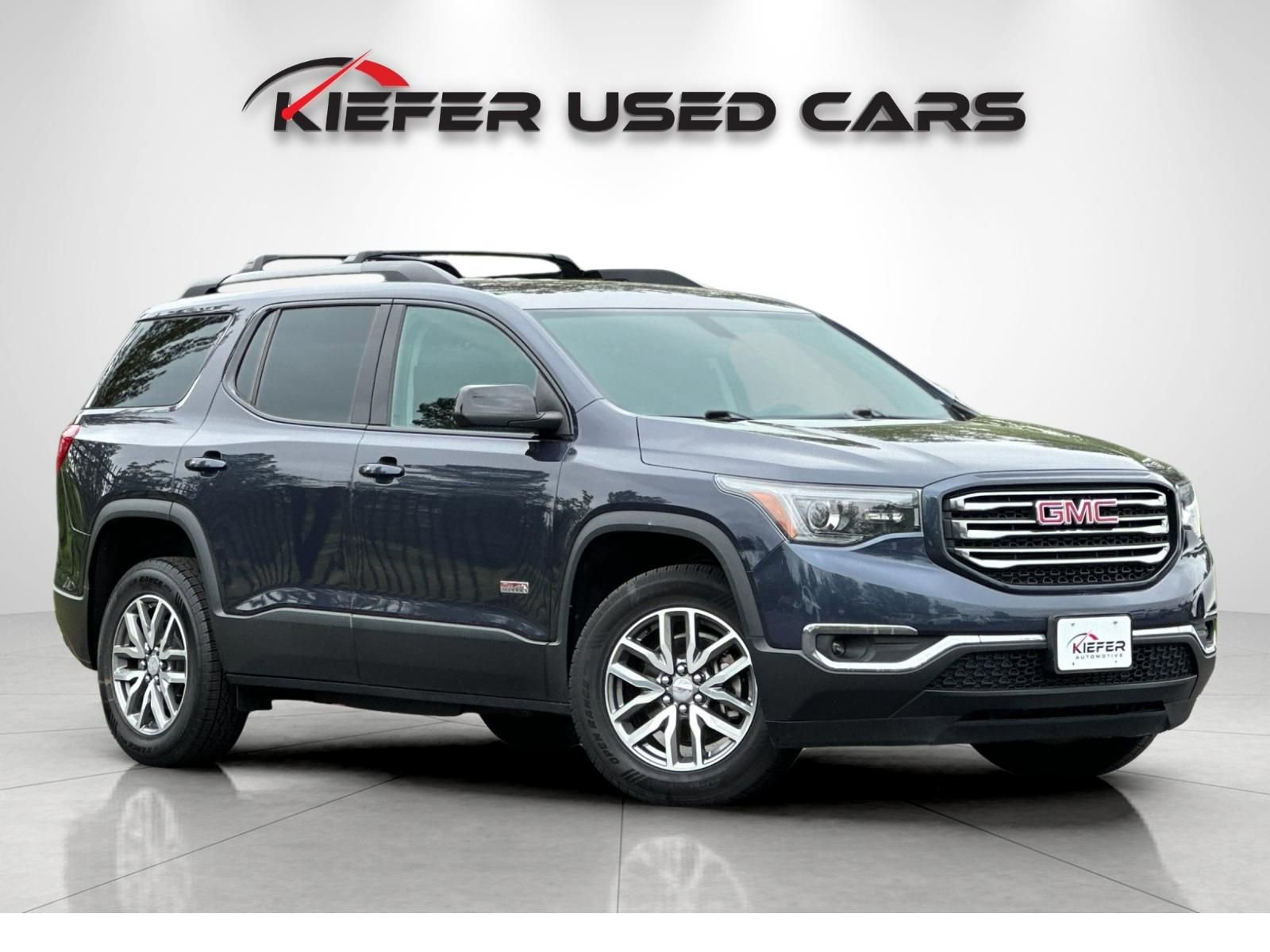 Used 2019 GMC Acadia SLE w/ Driver Alert Package I AWD/4WD image 2