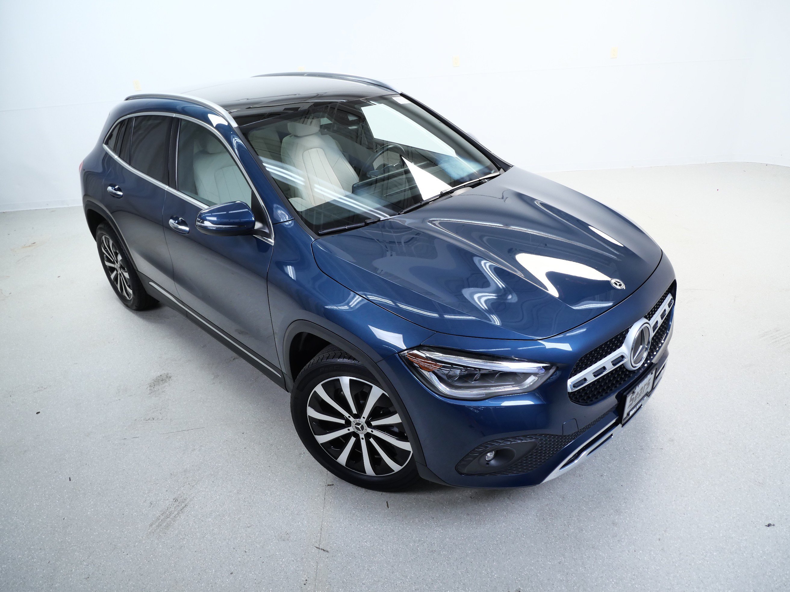 Certified 2023 Mercedes-Benz GLA 250 4MATIC image 4