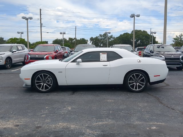 Used 2023 Dodge Challenger R/T RWD image 9