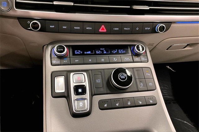 Used 2024 Hyundai Palisade Limited image 27