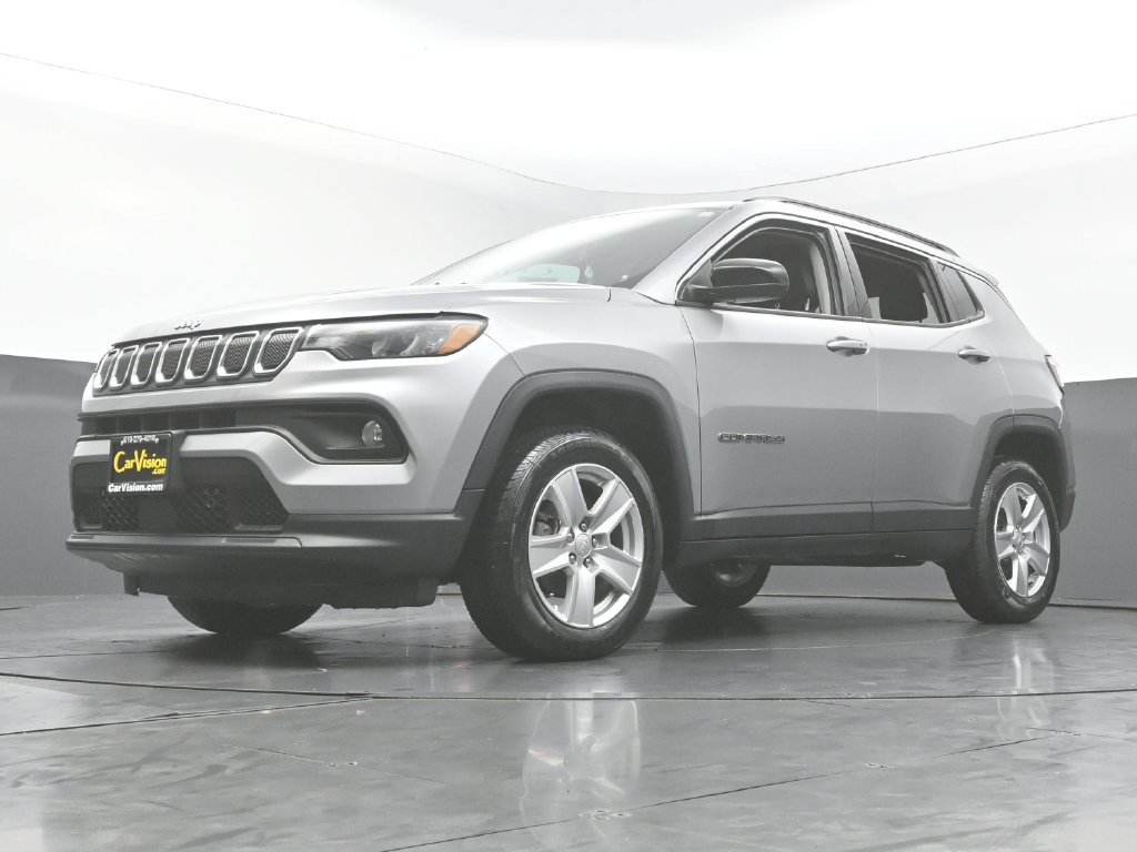 Used 2022 Jeep Compass Latitude w/ Convenience Group AWD/4WD image 43