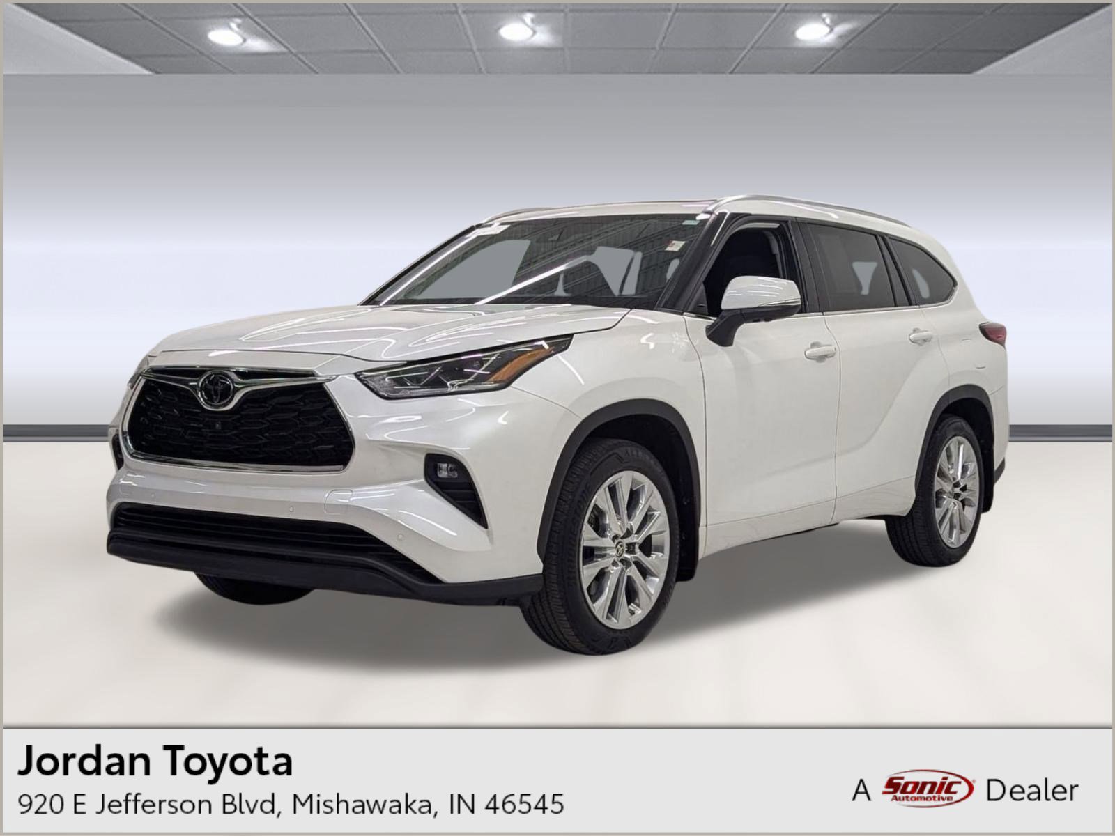 Used 2023 Toyota Highlander Limited image 1