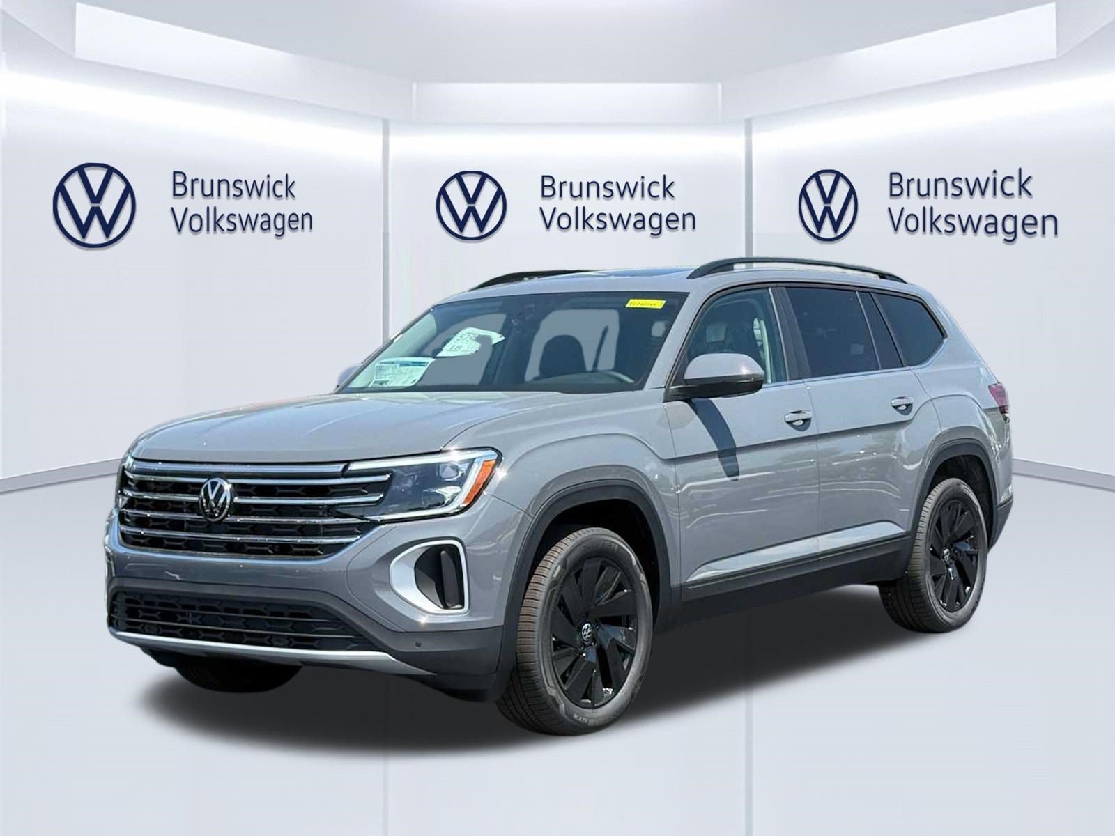 New 2026 Volkswagen Atlas SE