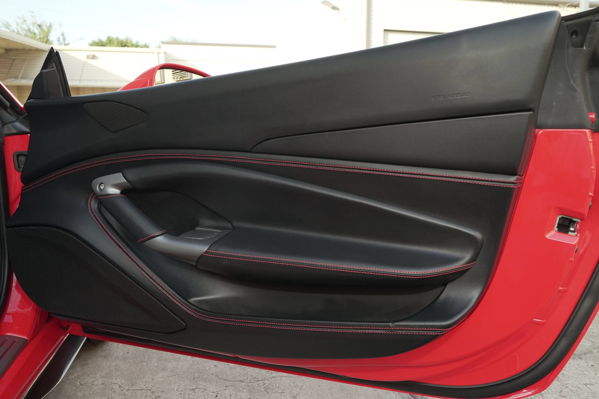 Used 2021 Ferrari F8 Tributo RWD image 24