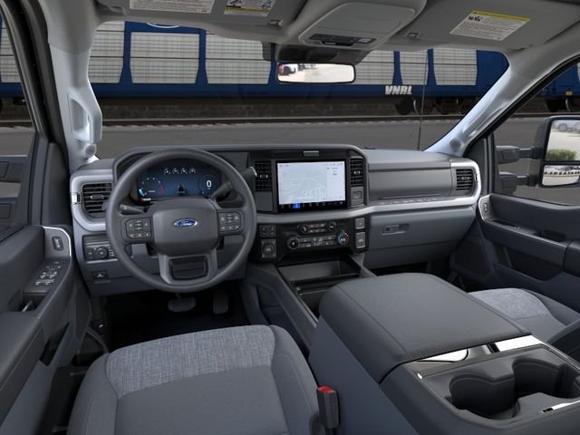 New 2026 Ford F250 4x4 Crew Cab Super Duty image 9